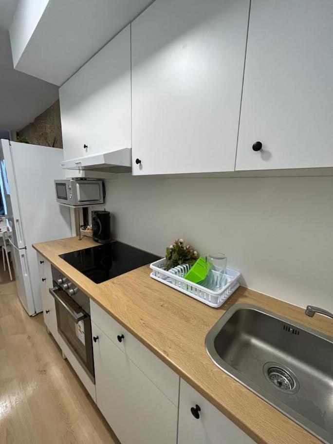 Apartamento Baixo Da Barbeira Кангас Екстер'єр фото